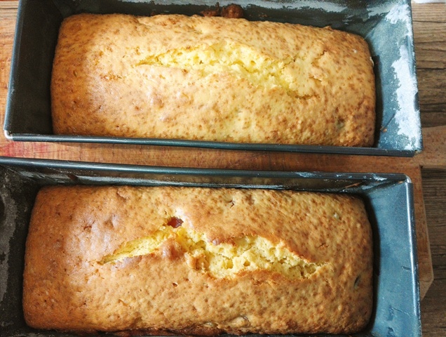 Chec pufos cu smantana si rahat