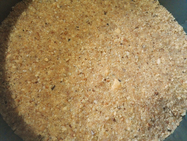 Prajitura racoroasa fara coacere cu afine si iaurt